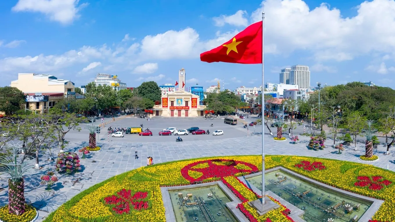 Trở về đất Cảng sớm, tận hưởng không khí se lạnh những ngày cận Tết