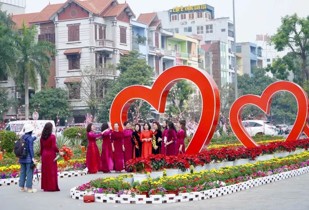 Thanh Hóa rực rỡ trong sắc hoa dịp Tết