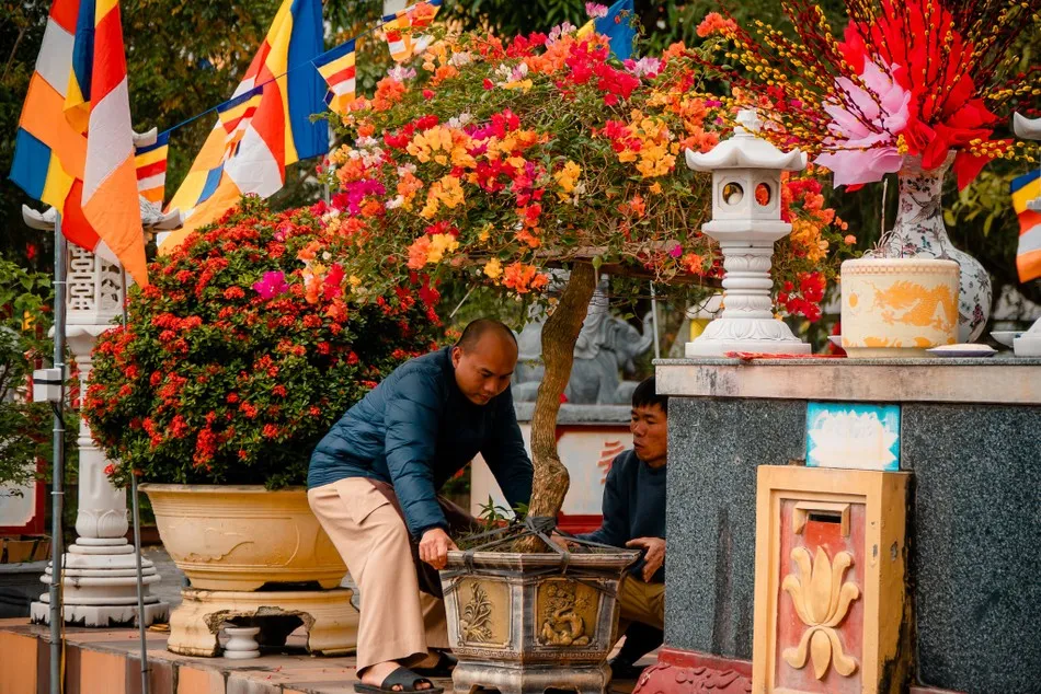 Tất bật không khí tại chùa Đại Giác chuẩn bị công tác đón năm mới