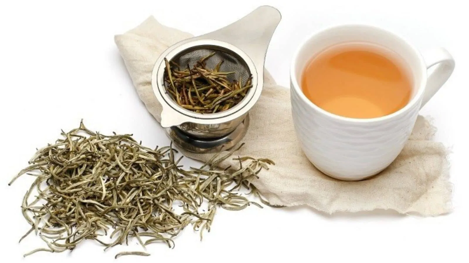 Chè Shan Tuyết Suối Giàng mang hương núi rừng Tây Bắc quyện trong từng tách trà