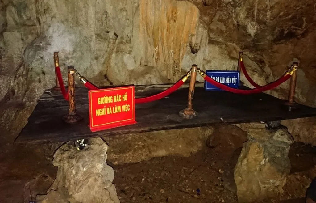 Một góc Pác Bó đủ để cảm nhận sự giản đơn mà kiên cường trong cuộc sống và công việc của Bác