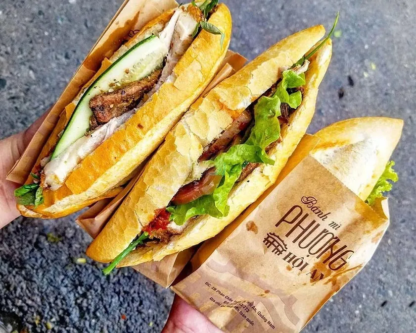 Bánh mì Hội An hấp dẫn du khách thưởng thức