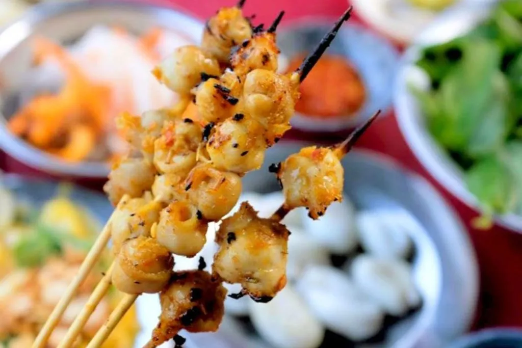 Răng mực nướng đặc sản thu hút du khách