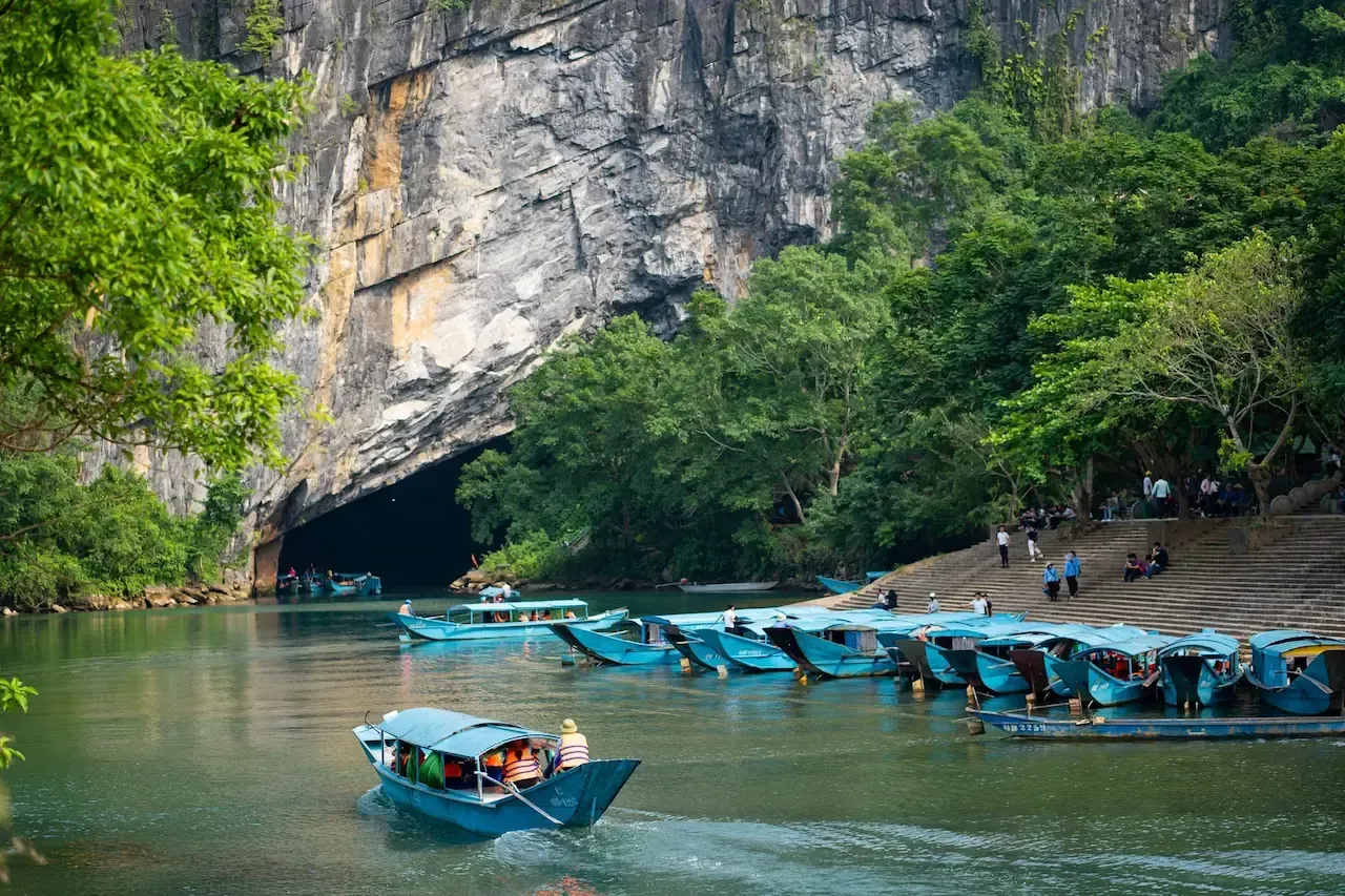 Phong Nha Kẻ Bàng - vương quốc hang động nổi tiếng thế giới