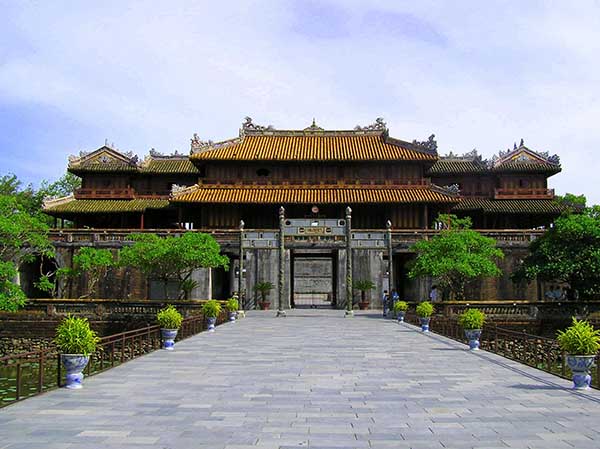 Khám phá Kinh thành Huế