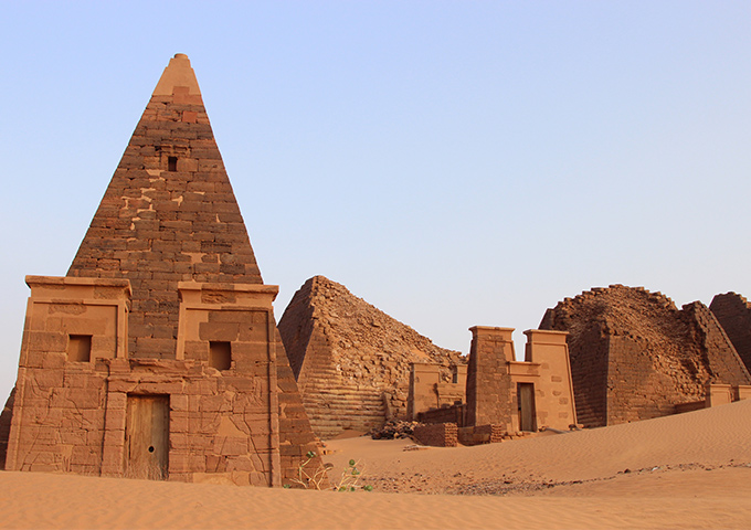Vé máy bay khuyến mãi đi Sudan khám phá Kim Tự Tháp