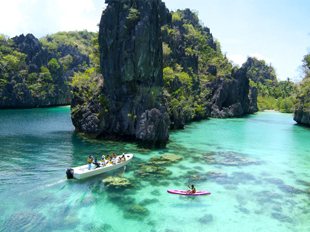 Vé máy bay khuyến mãi du lịch biển Philippines