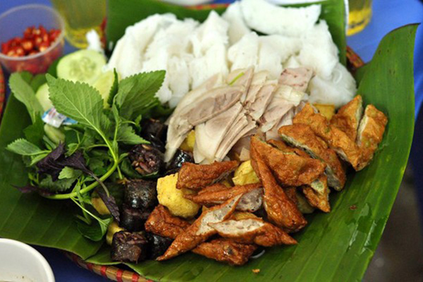 Bún đậu mắm tôm Hàng Khay