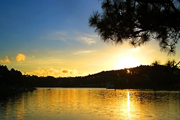 Biển Hồ T'Nưng