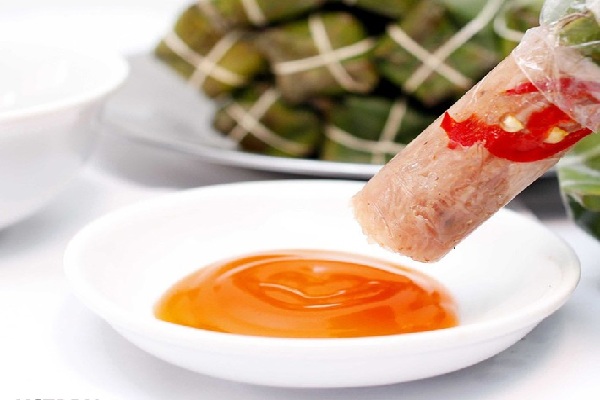 Vé máy bay giá rẻ đi Thanh Hóa thưởng thức nem