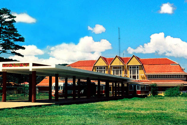 Ga Đà Lạt