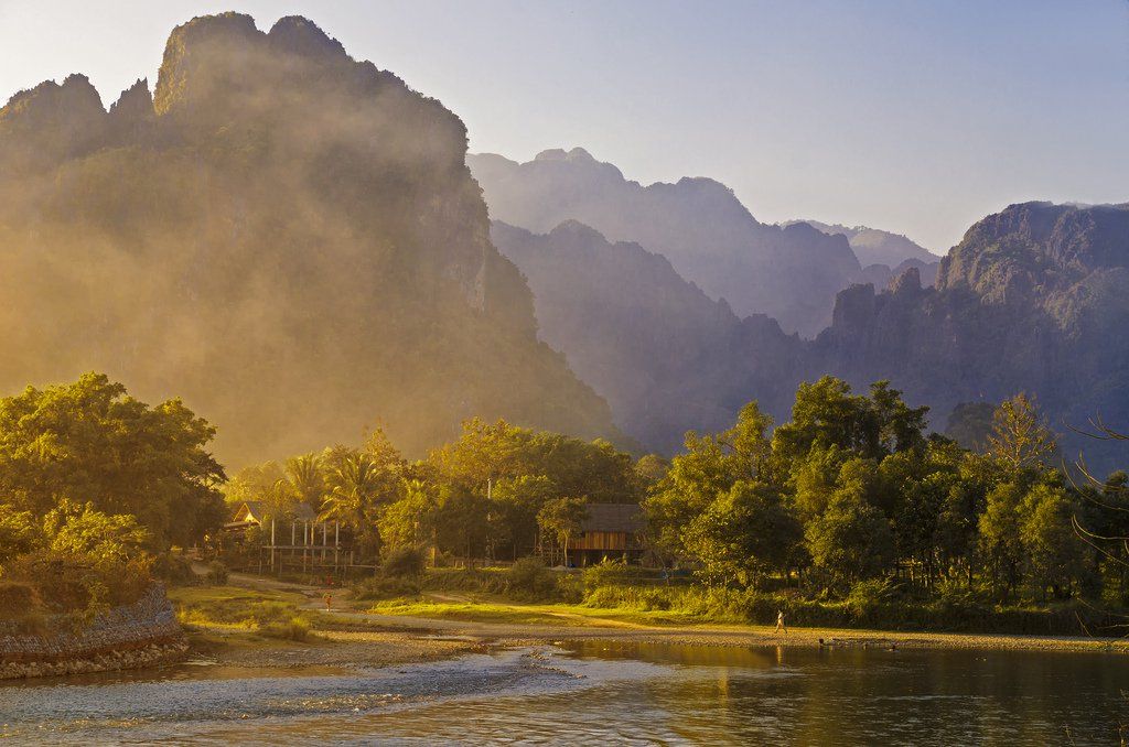 Thị trấn nhỏ Vang Vieng