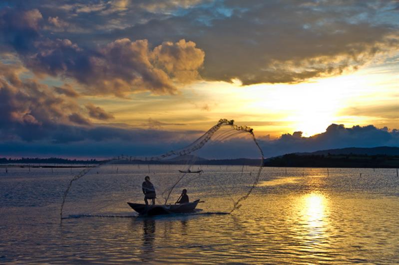 Đầm Ô Loan