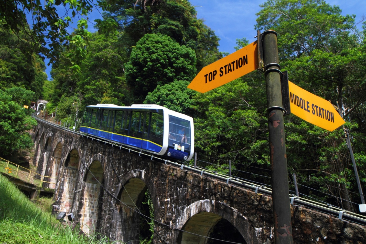 Vé máy bay giá rẻ đi Penang – Malaysia