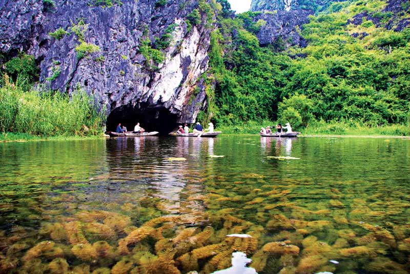 Đầm Vân Long