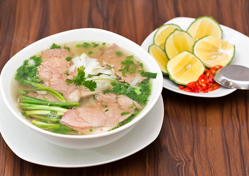 Vé máy bay Pleiku đi Hà Nội