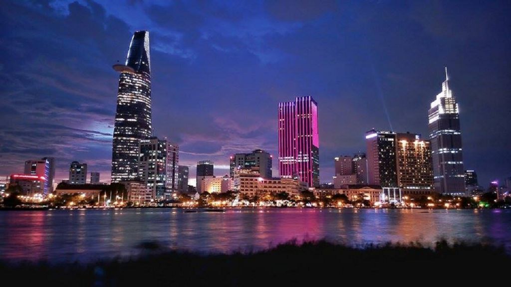 Vé máy bay Huế đi Sài Gòn