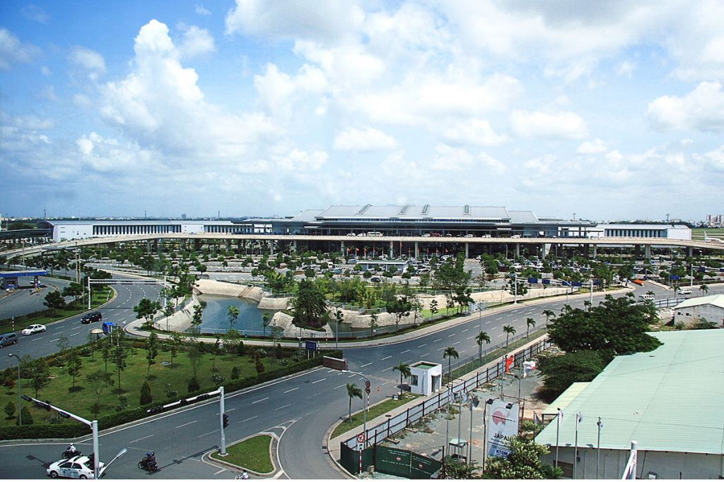 Vé máy bay Huế đi Sài Gòn