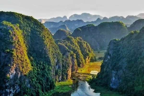 Top 10+ địa điểm du lịch Ninh Bình hấp dẫn “đi là thích”
