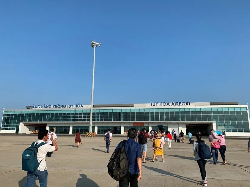 Sân bay tuy Hòa tuy nhỏ nhưng mang một vẻ yên bình, nhẹ nhàng